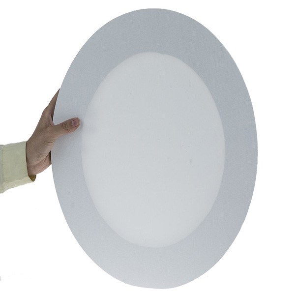 تصویر  بوم بيضي 40×30 بوميران