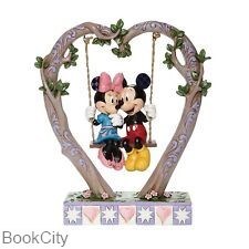 تصویر  Mickey & Minnie Mouse on a Love Heart Swing 6008328